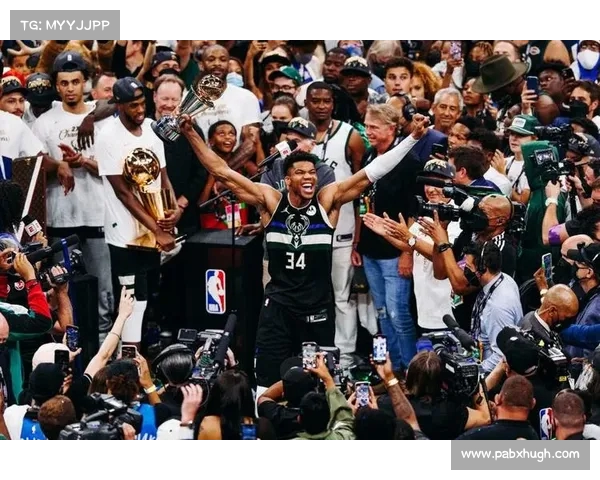字母哥加冕MVP,雄鹿队赛季再创佳绩 字母哥加冕MVP,雄鹿队赛季再创佳绩